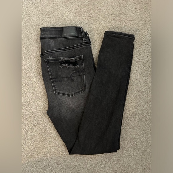 AE High-Waisted Jegging - Size 6 Regular - Picture 3 of 6